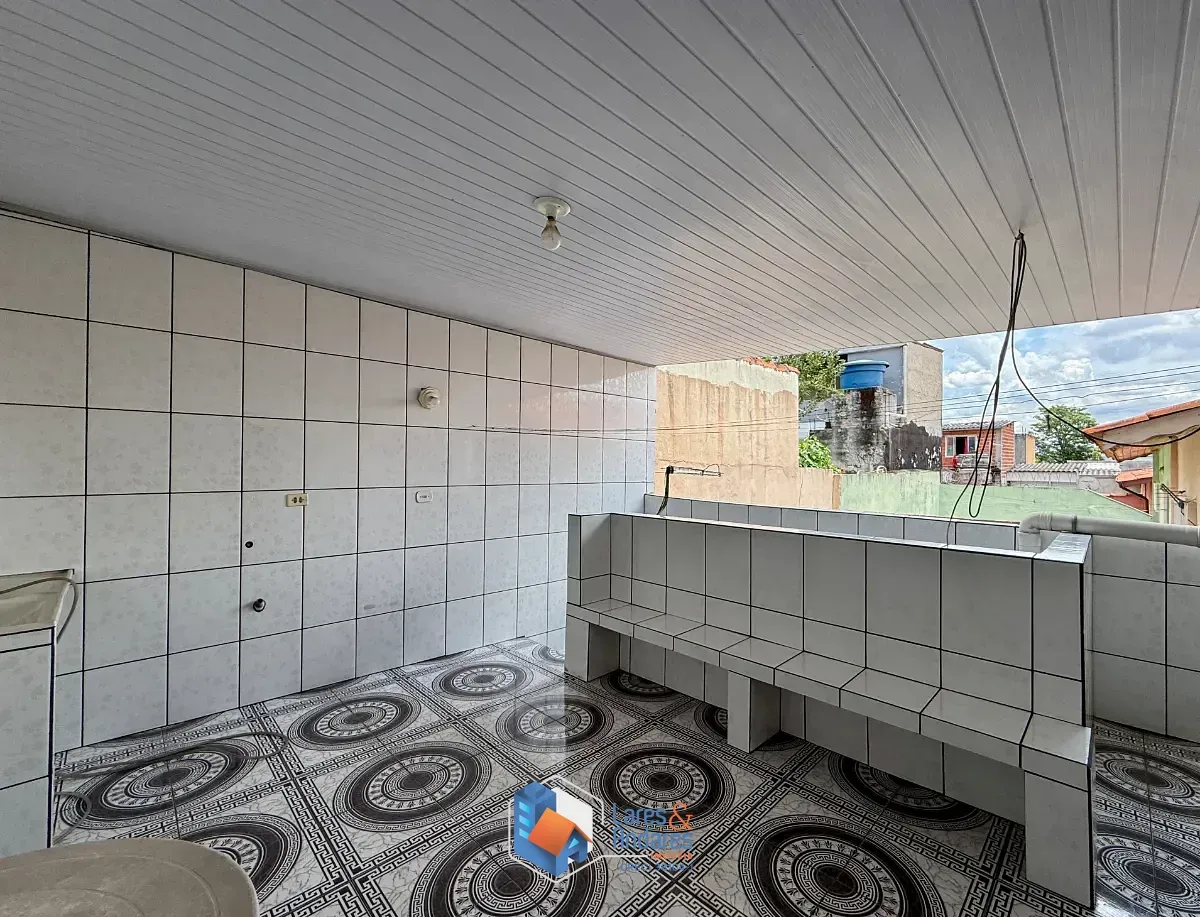 Imagem Sobrado para venda em Balneário São Francisco com 3 quartos, 173m²
