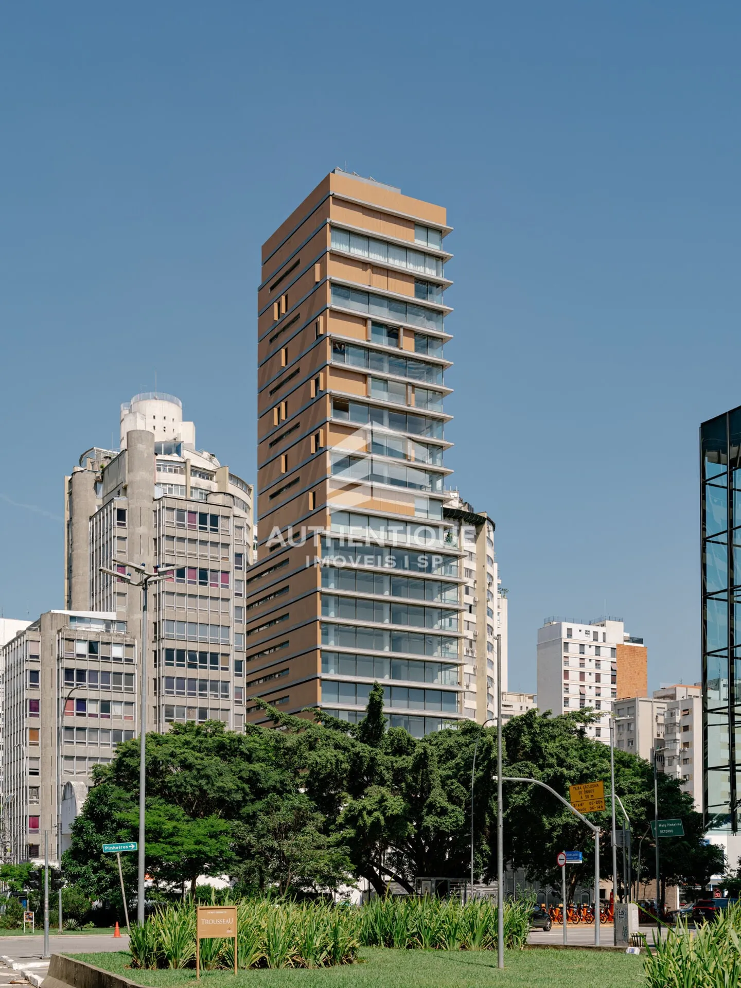 Imagem ARTUR RAMOS 100 JARDIM EUROPA - Apartamento no bairro Jardim Europa à venda!