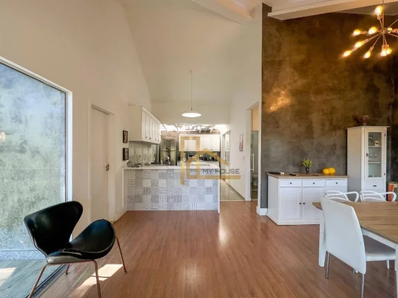 Imagem Casa Linear com 3 quartos com terreno plano e lazer privativo.