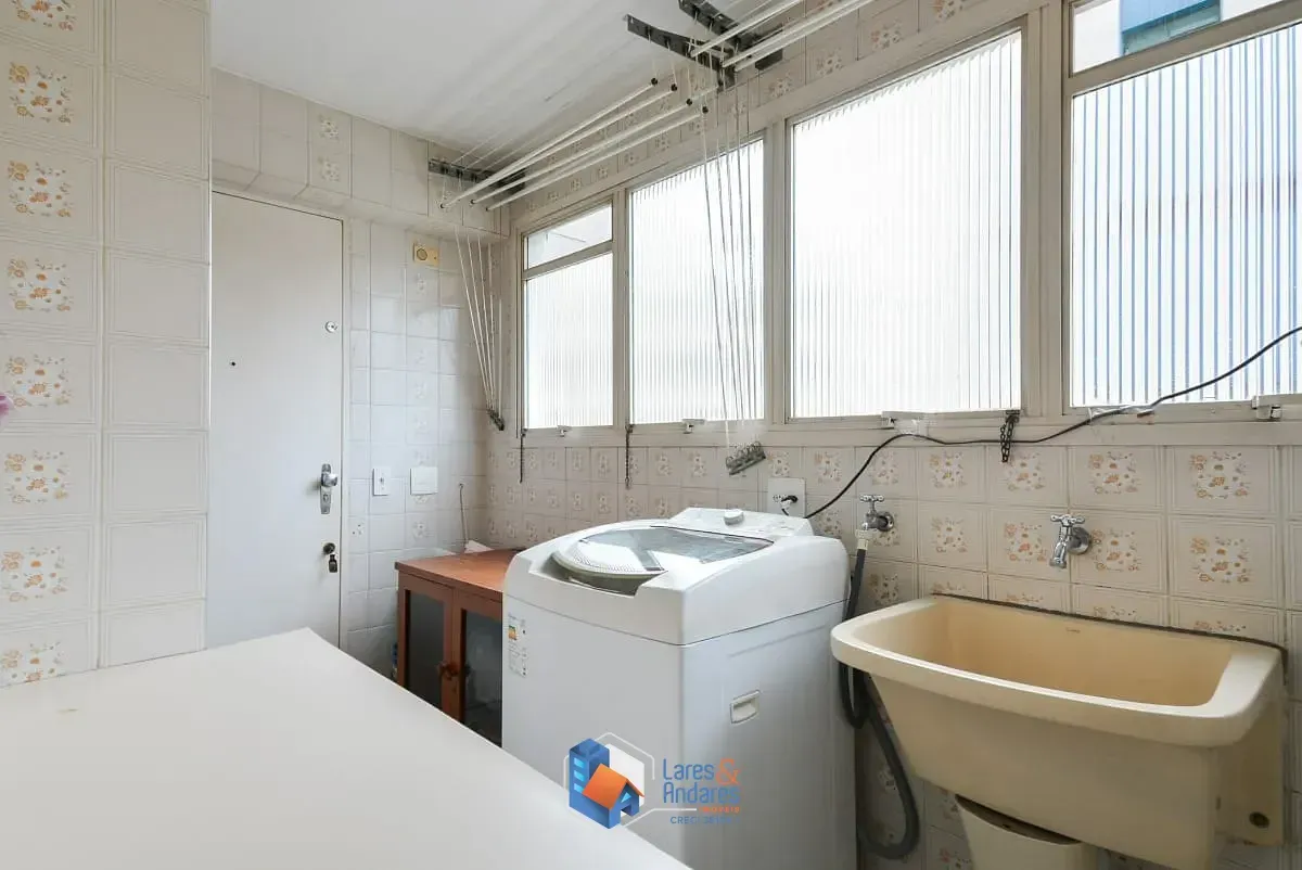 Imagem Apartamento para venda em Pinheiros com 3 quartos, sendo 1 suíte, 104m²