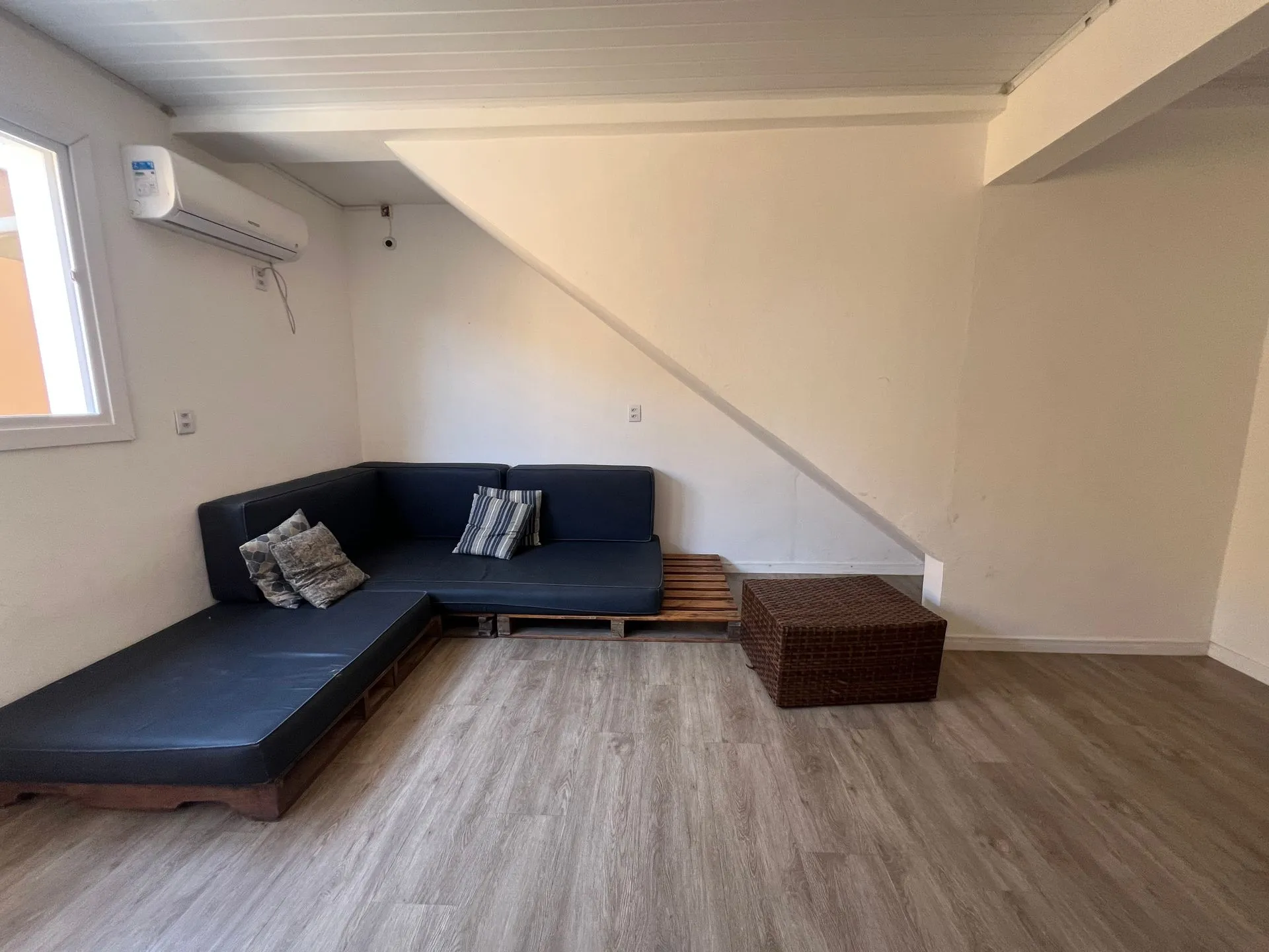 Imagem Casa à venda em Imbé, Centro, com 2 quartos, 121,74m2