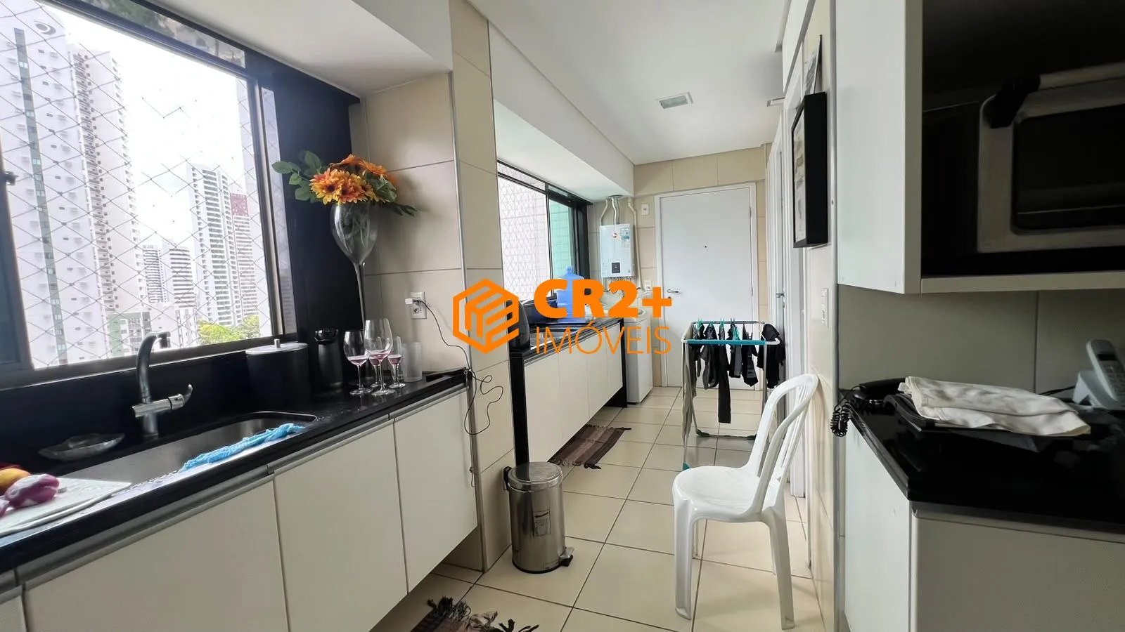 Imagem Vendo apartamento de luxo com 4 suítes no Rosarinho