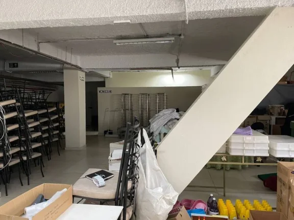 Imagem Vendo Prédio Comercial em Santo André, Campestre