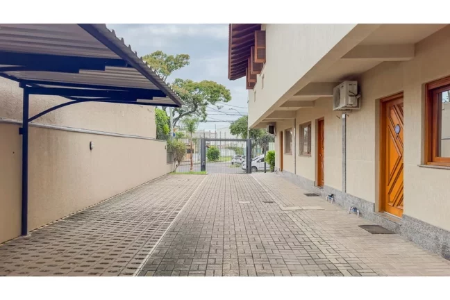 Imagem Casa em Condomínio para venda no bairro Partenon em Porto Alegre