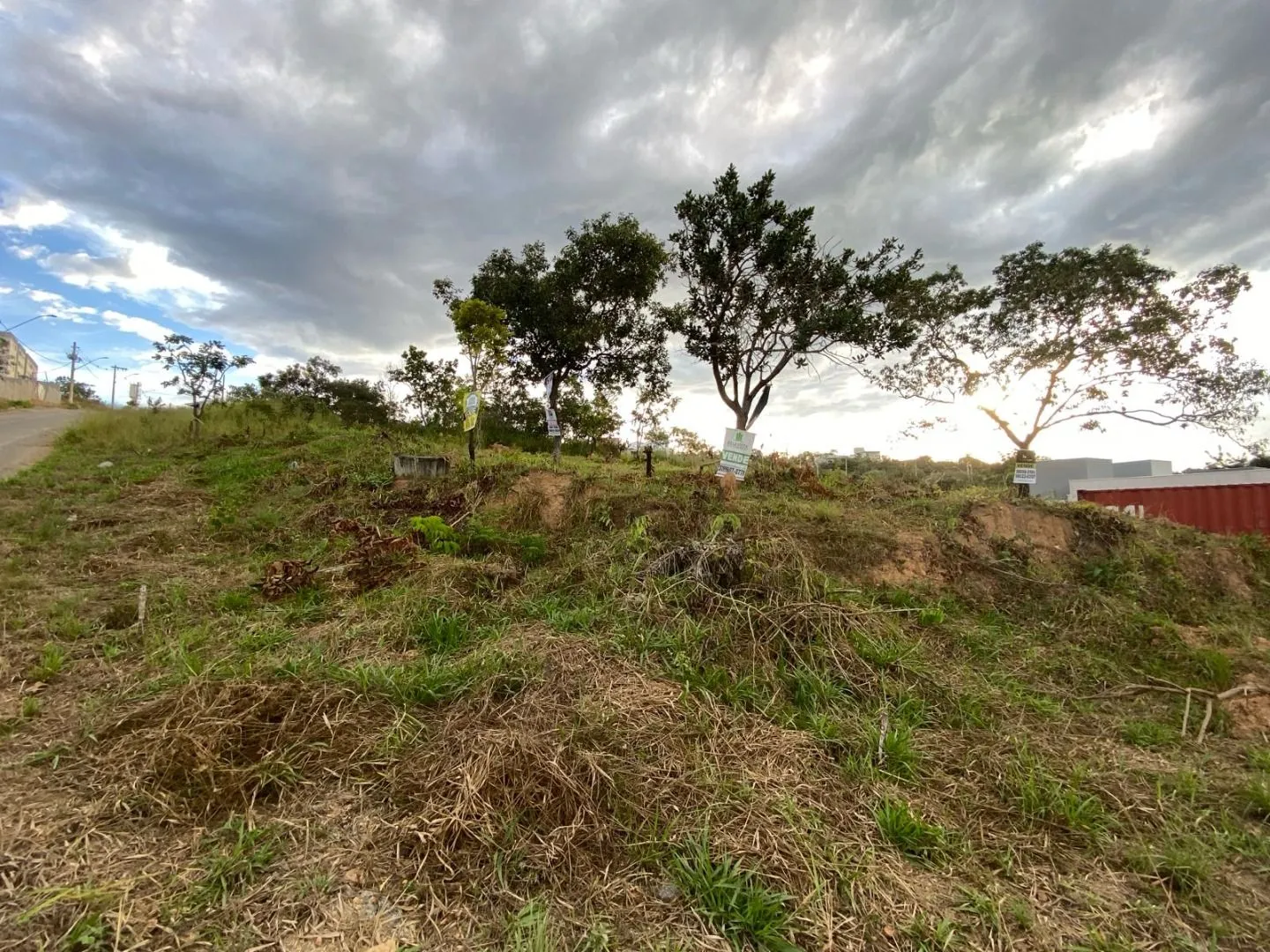 Imagem Terreno à venda no Villa Paradísio - Lagoa Santa, Minas Gerais