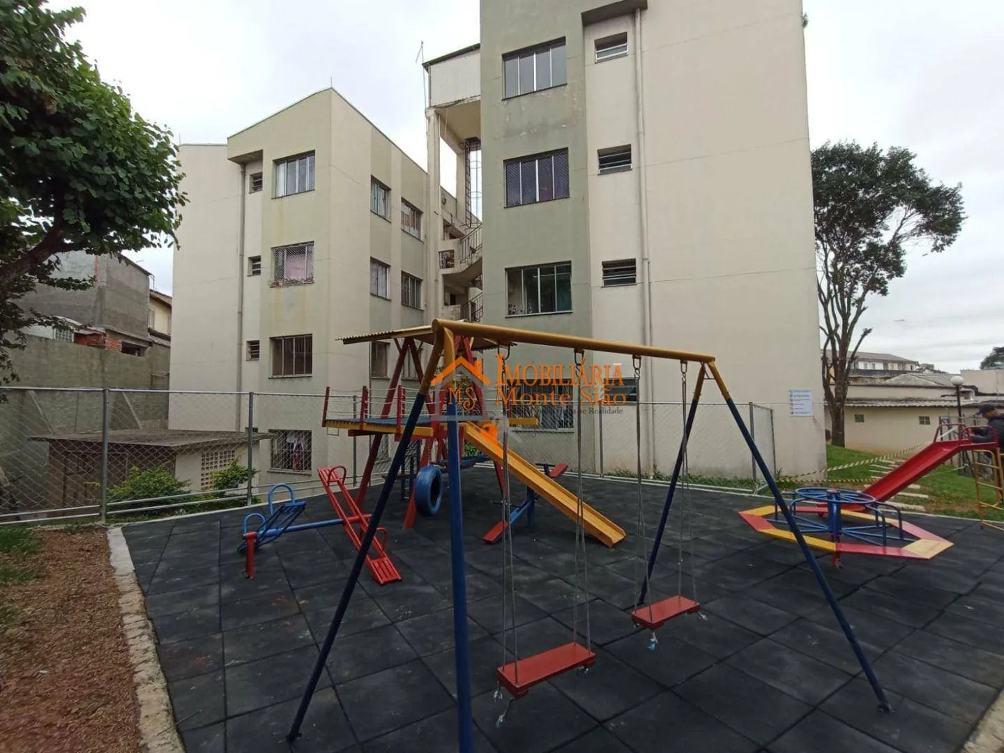 Imagem Apartamento com 2 dormitórios à venda, 50 m² por R$ 275.000,00 - Jardim Adriana - Guarulhos/SP