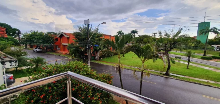 Imagem CASAL IMÓVEIS VENDE CASA TRIPLEX GREENVILLE I 5/4 - 4 SUÍTES + GABINETE + PISCINA PRIVATIVA