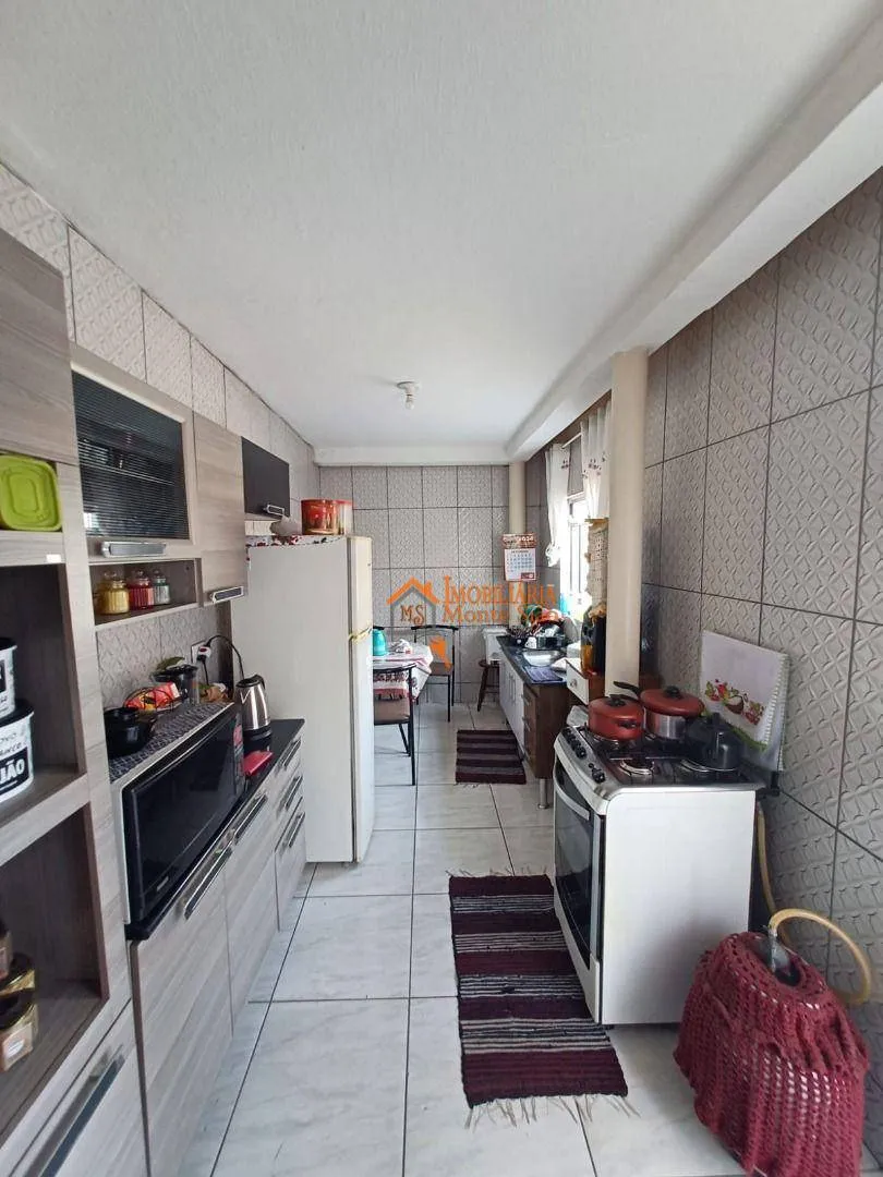 Imagem Sobrado com 4 dormitórios à venda, 120 m² por R$ 350.000,00 - Vila Itapoan - Guarulhos/SP