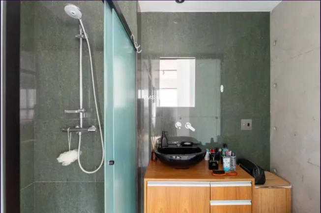 Imagem Apartamento à venda no Itaim, São Paulo-SP: 1 quarto, 1 banheiro, 1 vaga de garagem, 69m² de área