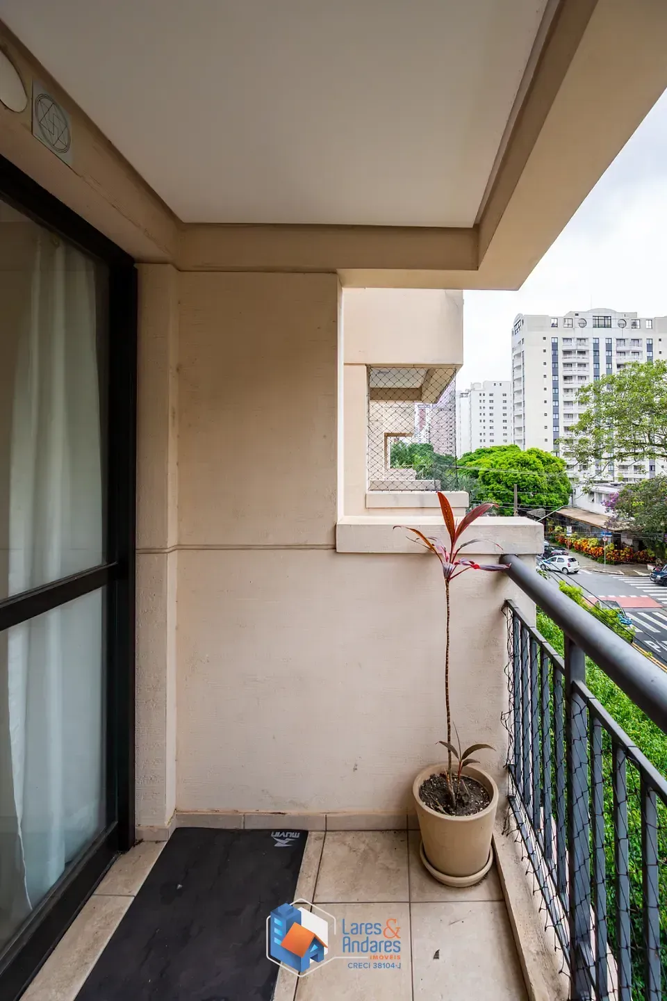 Imagem Apartamento para venda em Moema com 2 quartos, sendo 1 suíte, 56m²