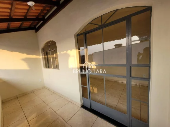 Imagem Casa disponível para locação no bairro Padre Eustáquio - Igarapé/MG.