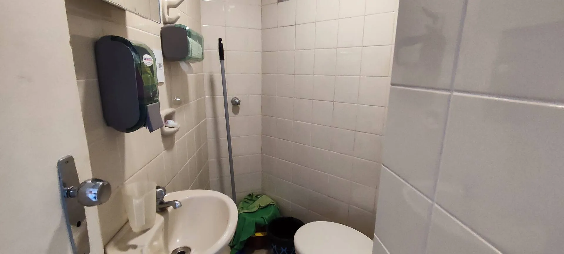 Imagem Oportunidade: Sala Comercial Usada em Cascavel - Centro - 89m² - Portaria 24h e Elevadores