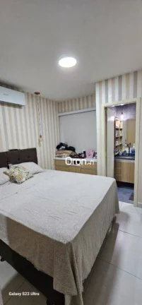 Imagem Sobrado à venda, 110 m² por R$ 549.000,00 - Vila São Luiz - Goiânia/GO