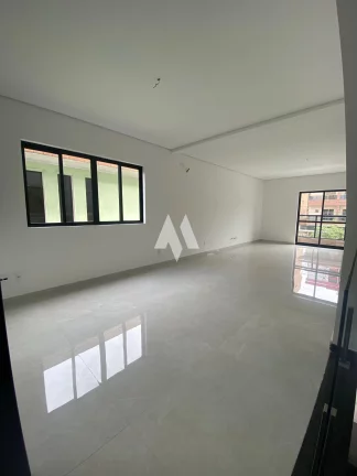 Imagem Casa Sobreposta com 3 quartos sendo 3 suítes ,2 vagas - Embaré / Santos