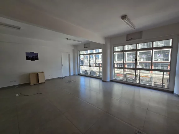 Imagem Sala/Conjuntos comerciais no Centro em frete da Alfandega para locação