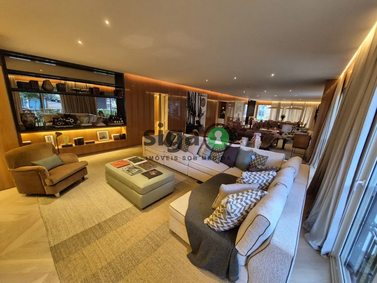 Imagem Apartamento a venda em Moema, com 5 quartos