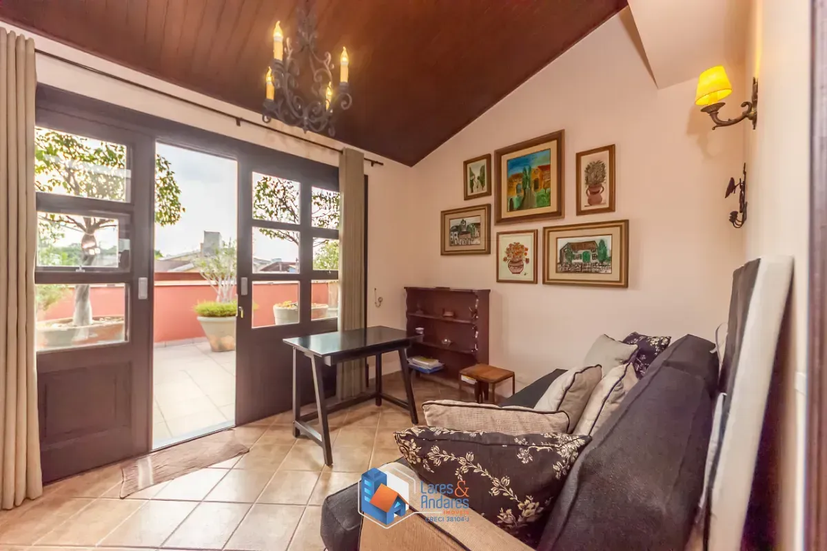 Imagem Casa para venda em Planalto Paulista com 3 quartos, 294m²