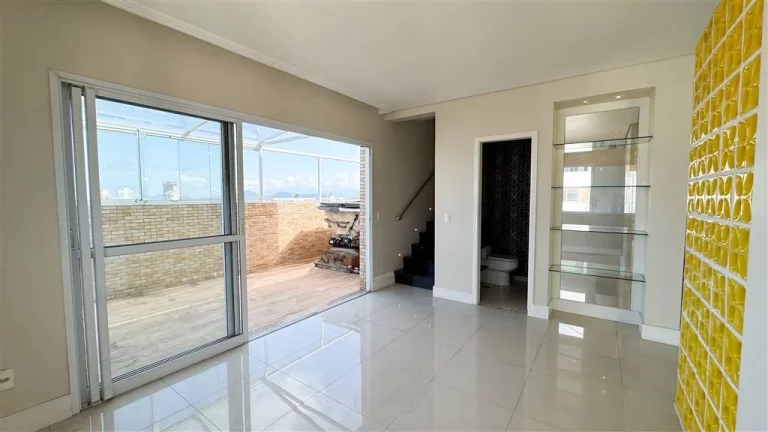 Imagem APARTAMENTO COM 189 m² - PONTA DA PRAIA - SANTOS SP