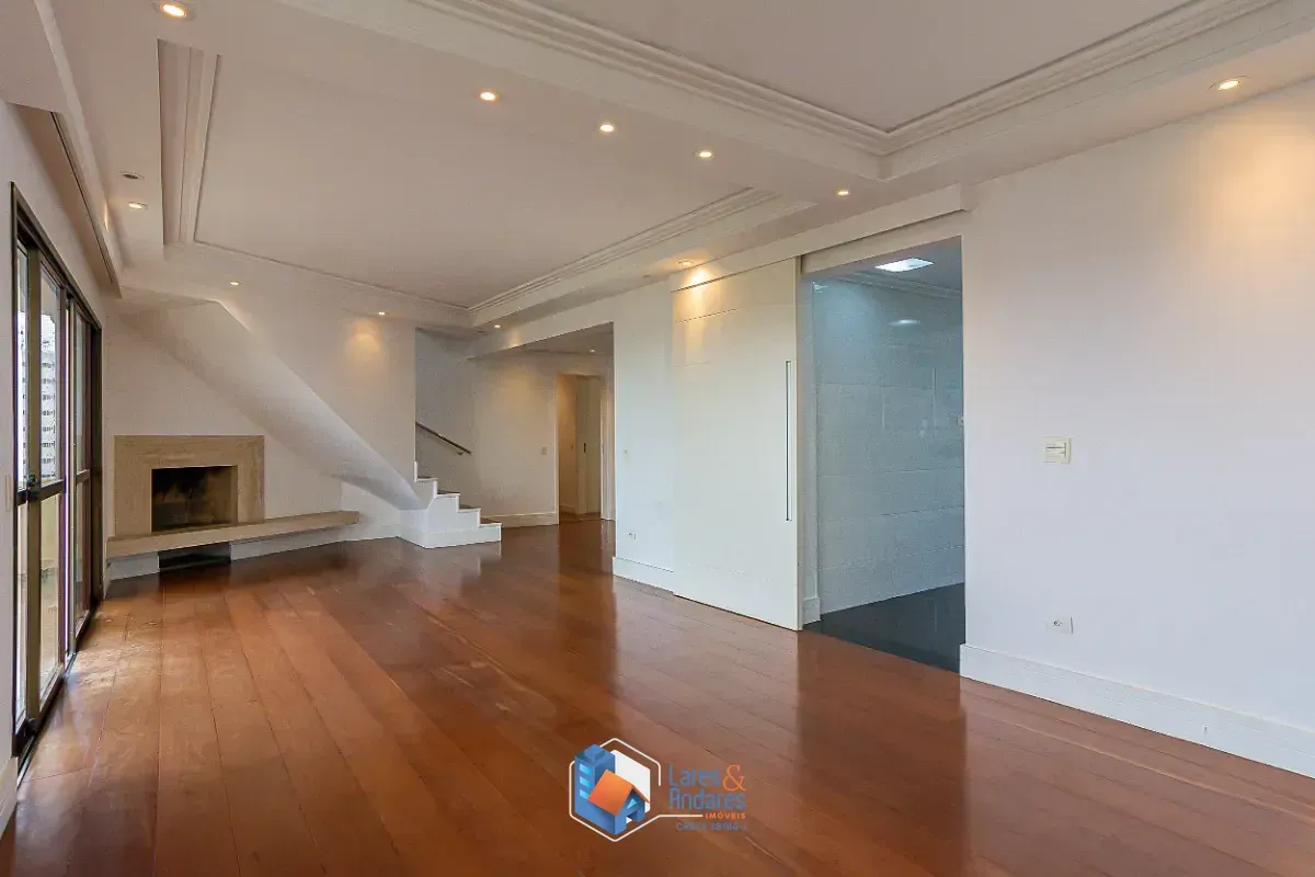 Imagem Cobertura para venda em Vila Suzana com 3 quartos, sendo 3 suítes, 283m²