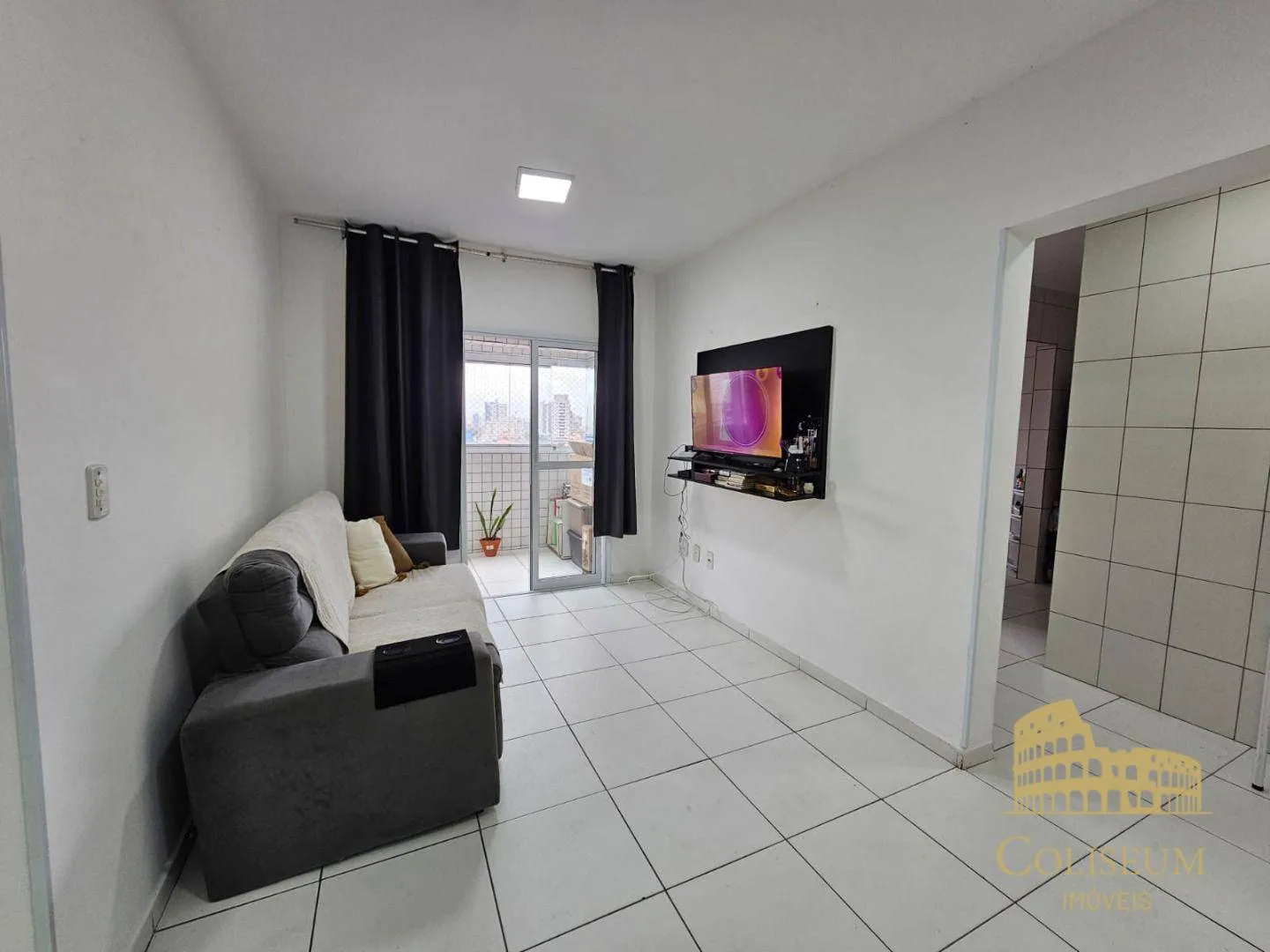 Imagem Apartamento com 1 dormitório à venda, 50 m² por R$ 310.000,00 - Vila Guilhermina - Praia Grande/SP