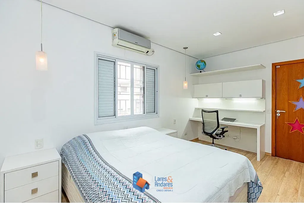 Imagem Casa à venda 4 Quartos 1 Suite 4 Vagas 380M² Alto da Boa Vista São Paulo - SP