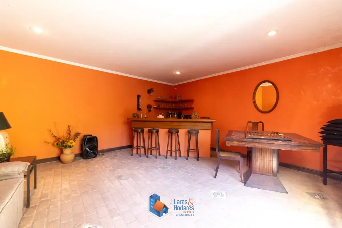 Imagem Casa para venda em Real Parque com 3 quartos, sendo 2 suítes, 309m²