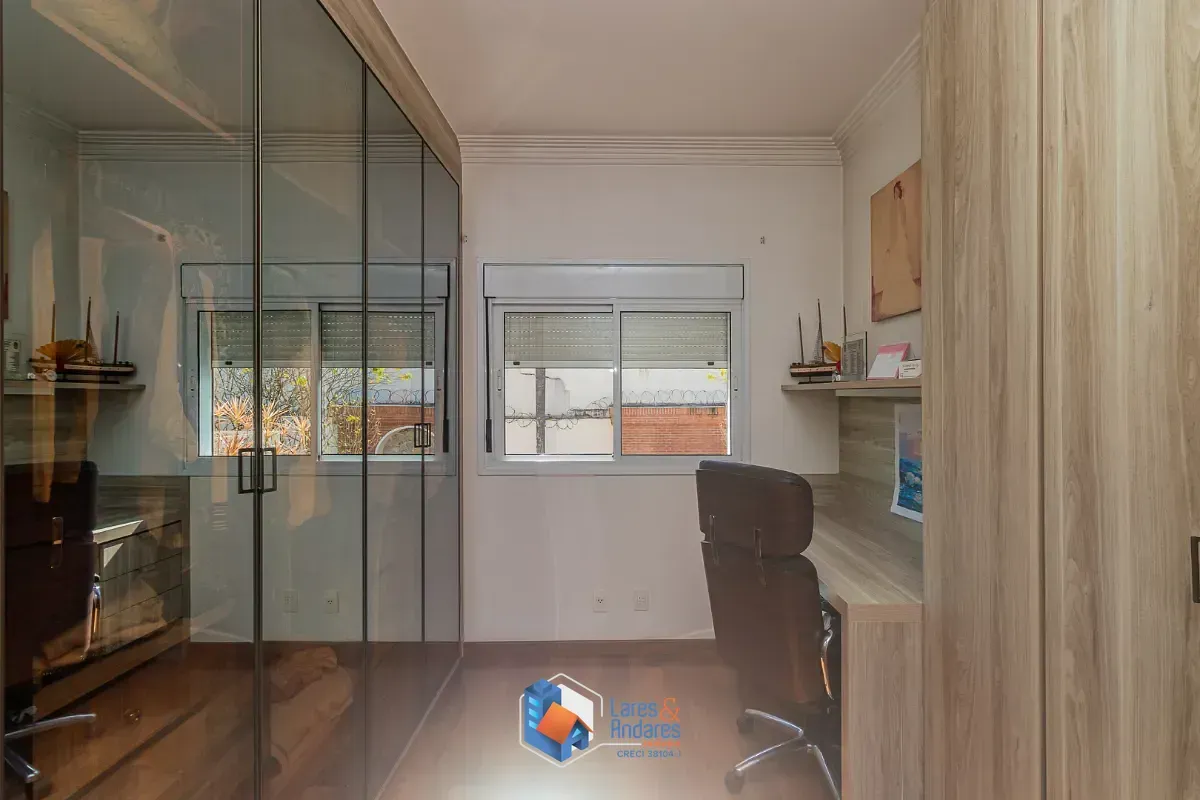 Imagem Casa no condomínio Condominio Villagio Della Hípica para venda com 3 quartos, sendo 3 suítes, 223m²