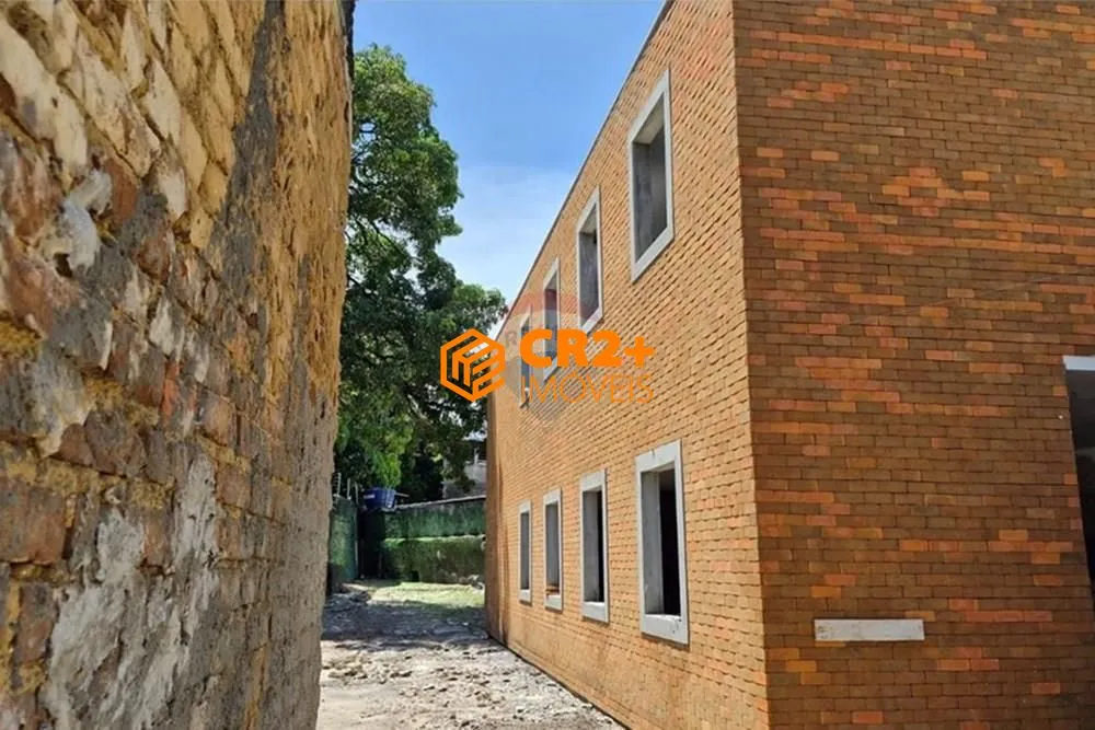Imagem Alugo Casa Comercial em Casa Forte com 525m²