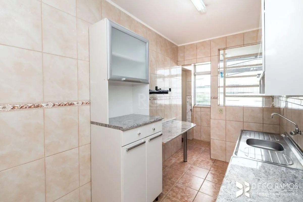 Imagem Apartamento para Venda - 82m², 3 dormitórios, sendo 1 suite, 1 vaga - Menino Deus