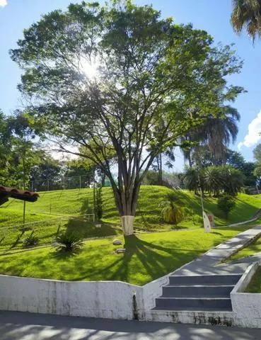 Imagem Vendo um luxo de sítio e área industrial em Betim/MG com 10.290 m²,