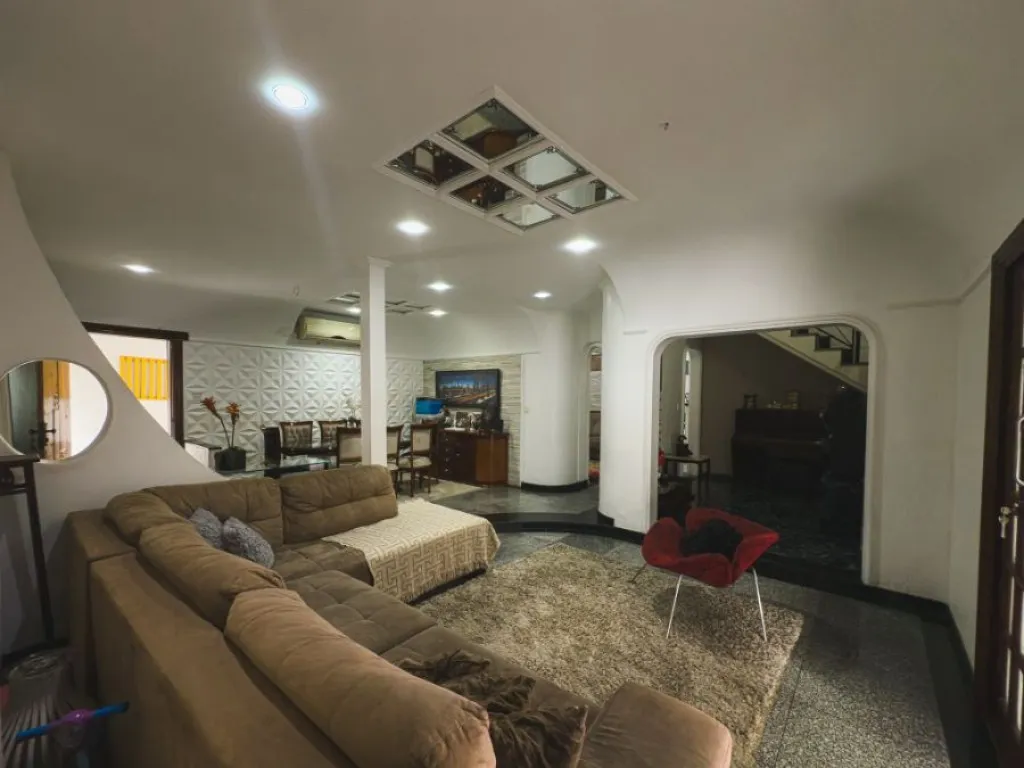 Imagem CASA COM 288,00 m² - CANTO DO FORTE - PRAIA GRANDE SP