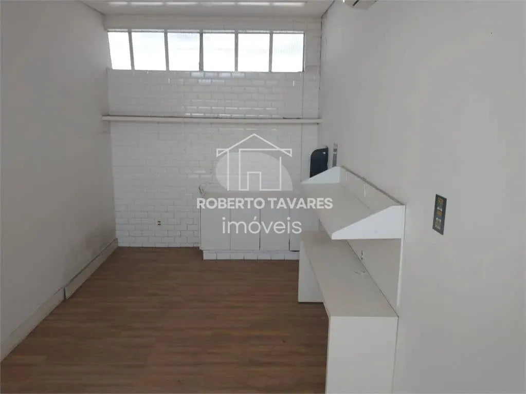Imagem Galpão comercial para locação Butantã - com 1.268m² de área útil - 10 Salas, 10 vagas de garagens.