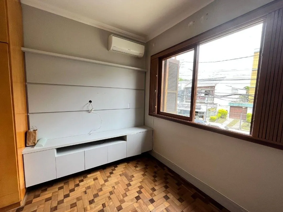 Imagem Apto a venda Rio Branco 2 Dormitórios / Proximo ao Hospital de Clinicas
