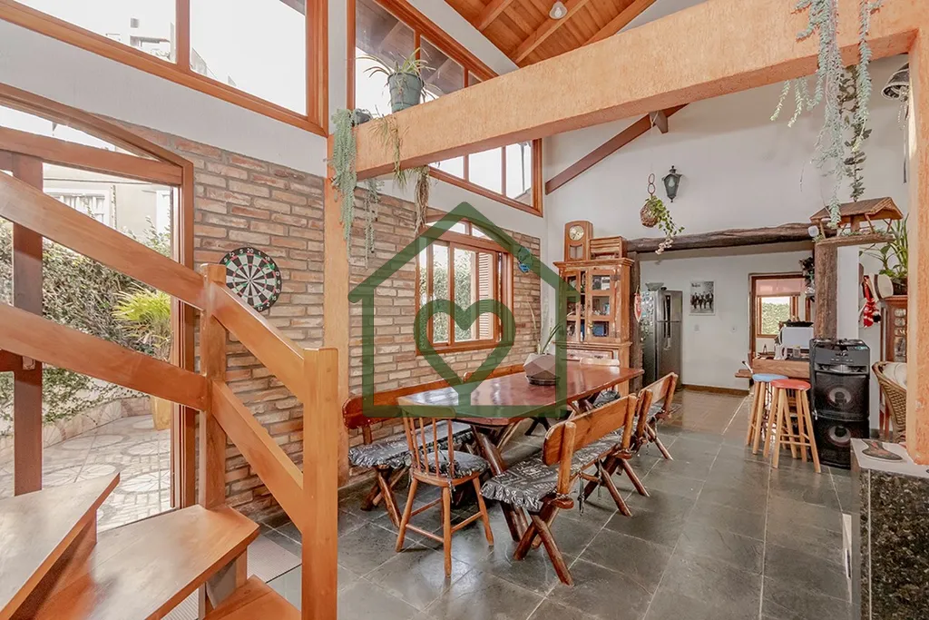 Imagem Descubra a sua nova residência de luxo nesta incrível casa à venda em Passo D'Areia, Porto Alegre...