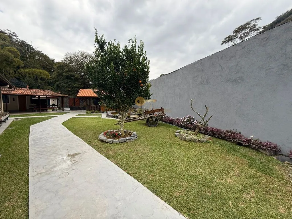 Imagem Sítio para Venda em Sapucaia / RJ no bairro Pião