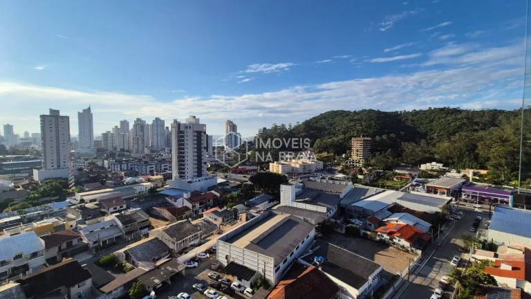 Imagem APARTAMENTO 3 QUARTOS 2 VAGAS - MOBILIADO - A VENDA- FAZENDA - ITAJAI/SC