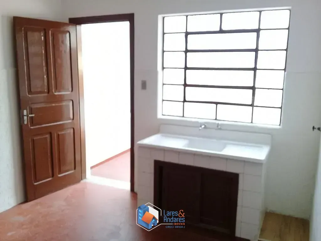 Imagem Sobrado para venda em Vila Mazzei com 7 quartos, 324m²