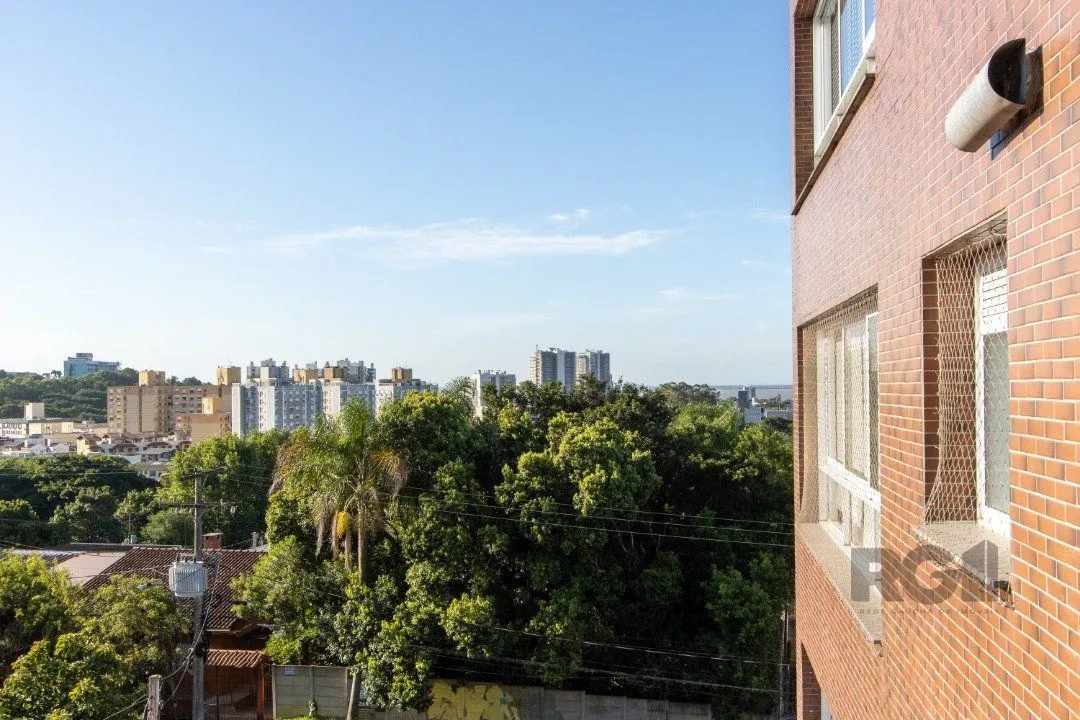 Imagem Apartamento para Venda - 102m², 3 dormitórios, sendo 2 suites, 2 vagas - Tristeza