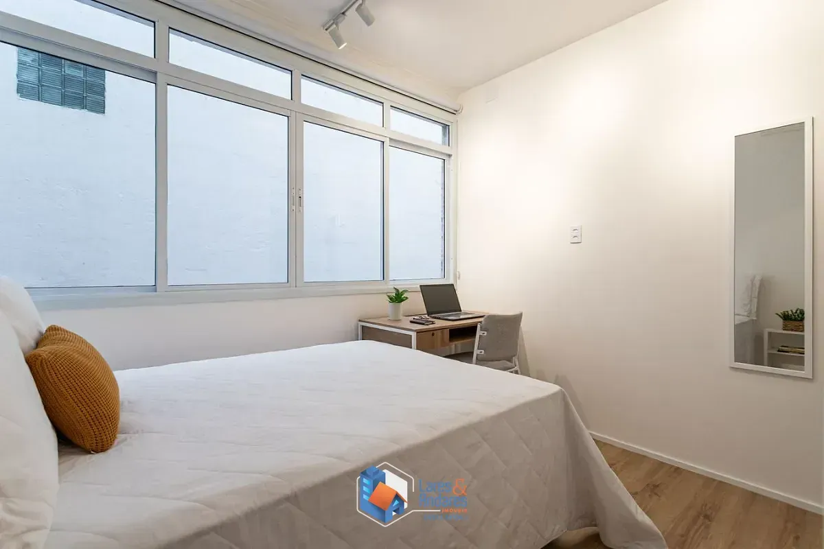 Imagem Apartamento para venda em Pinheiros com 5 quartos, sendo 2 suítes, 135m²