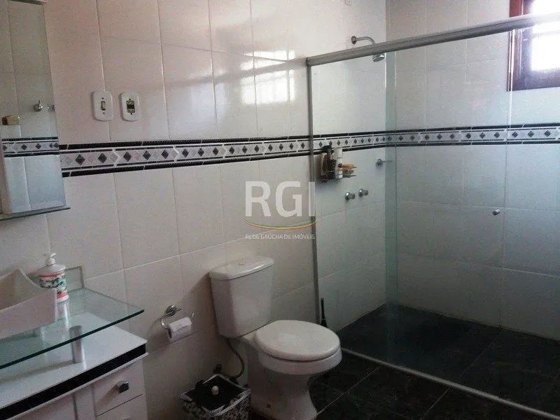 Imagem Casa para Venda - 250m², 5 dormitórios, sendo 3 suites, 2 vagas - Ipanema