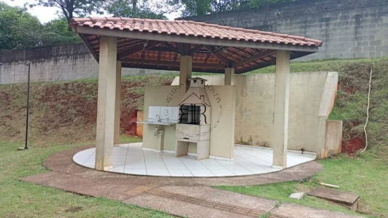 Imagem Apartamento de 2 quartos, sala de estar, sala de jantar, cozinha aberta, banheiro com box, lavanderi...
