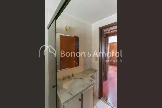 Imagem Apartamento aconchegante à venda em Campinas no bairro Vila Itapura.
Este imóvel oferece uma ótim...