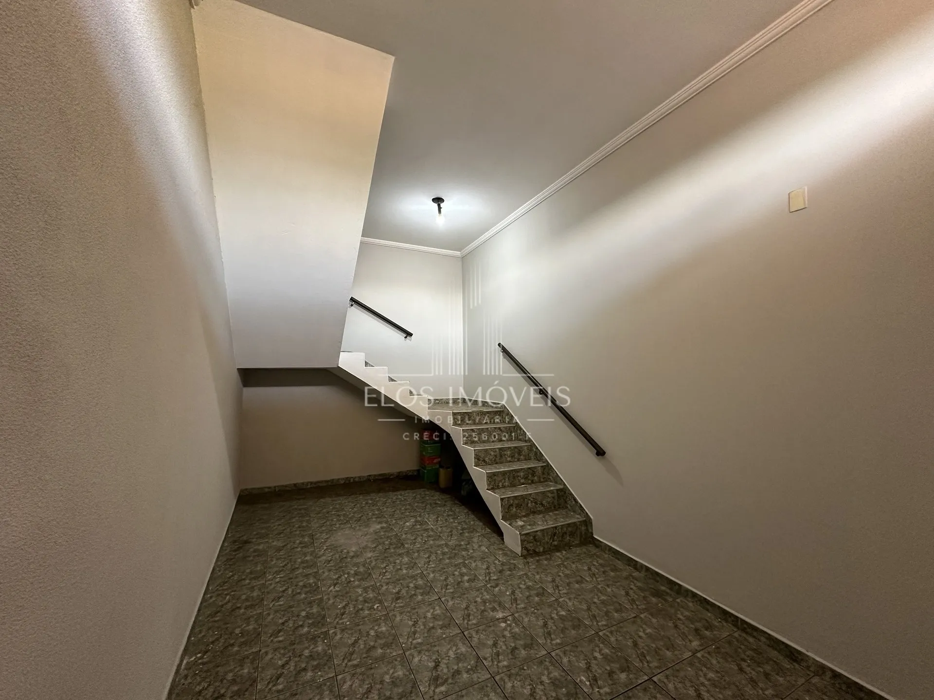 Imagem Sobrado de 5 quartos, 434m² no bairro Vila Queiroz, em Limeira