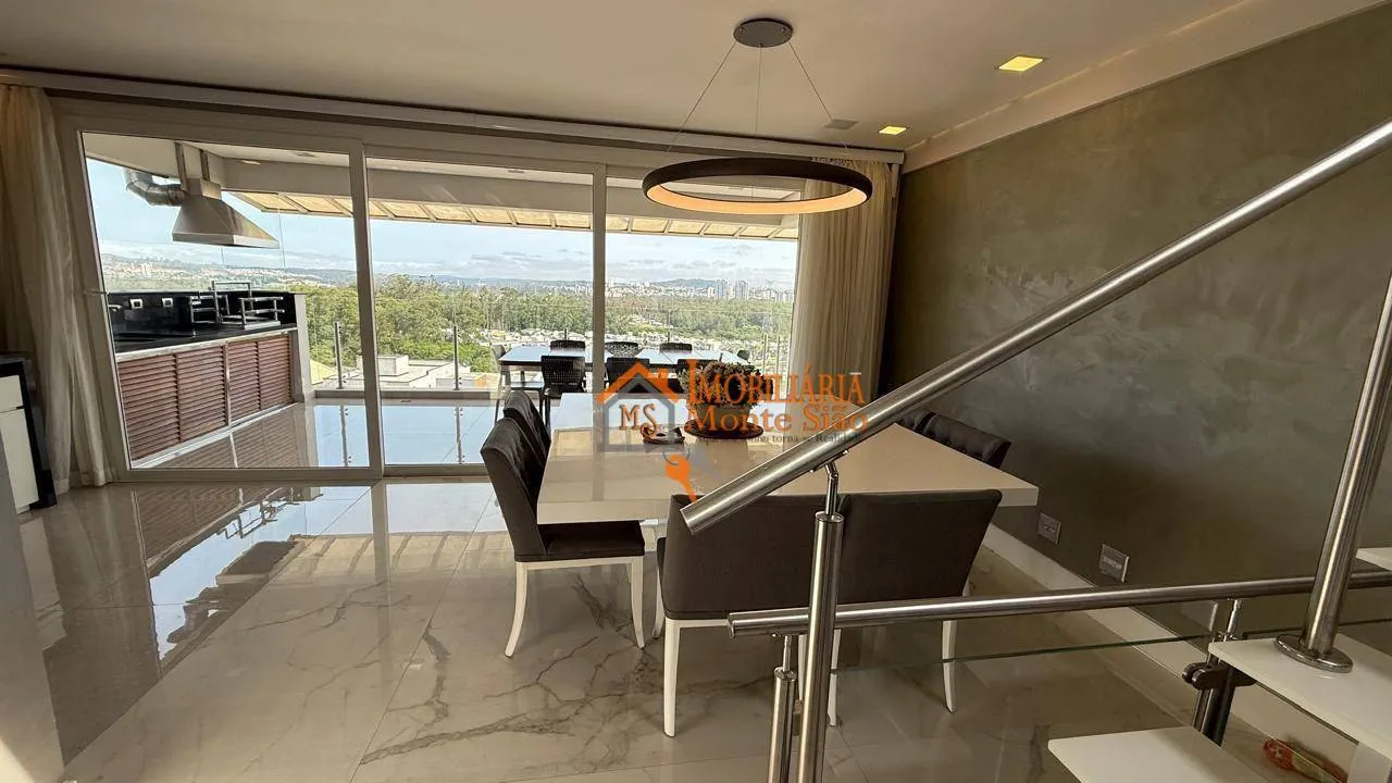 Imagem Sobrado com 5 dormitórios à venda, 450 m² por R$ 3.600.000,00 - Fazenda Rodeio - Mogi das Cruzes/SP