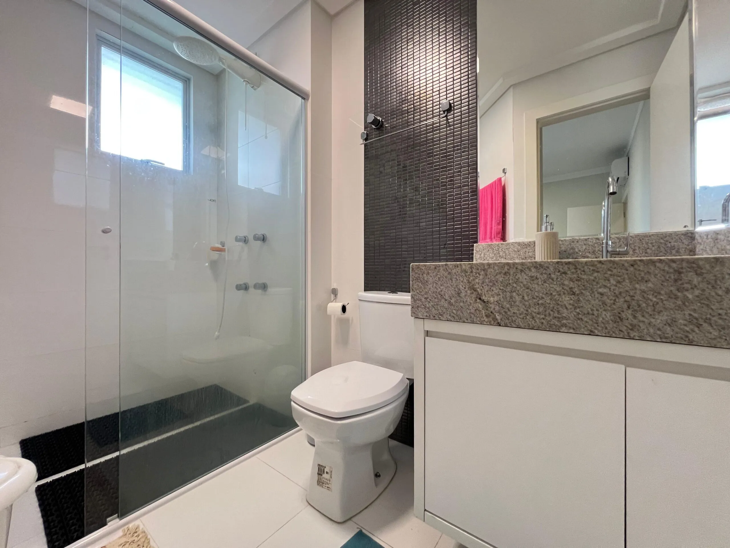 Imagem Apartamento à venda com 140m2 por R$ 1.660.000,00
