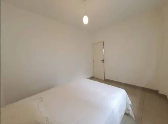 Imagem APARTAMENTO TODO REFORMADO COM 03 QUARTOS, VAGA NO ANCHIETA.