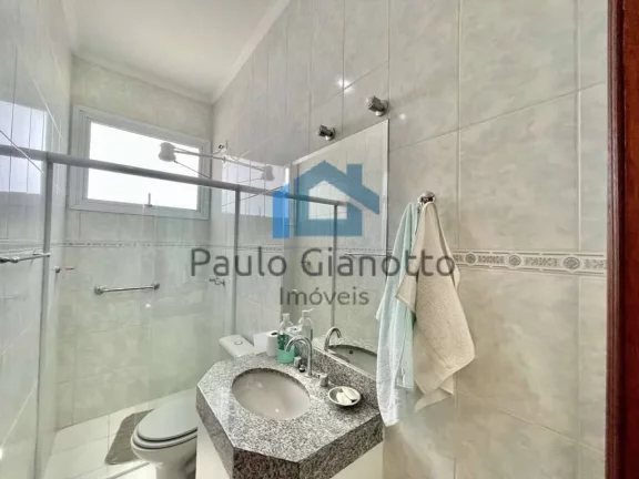 Imagem Casa de Luxo è Venda no Golf Village Granja Viana