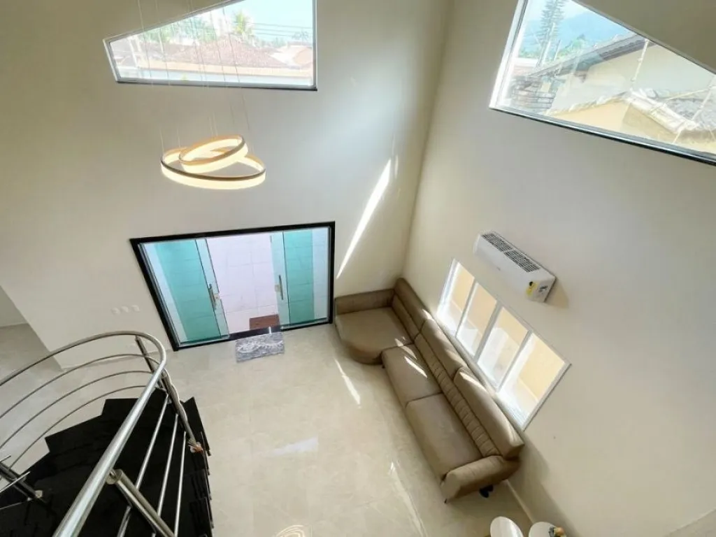 Imagem CASA COM 265,00 m² - FLÓRIDA - PRAIA GRANDE SP