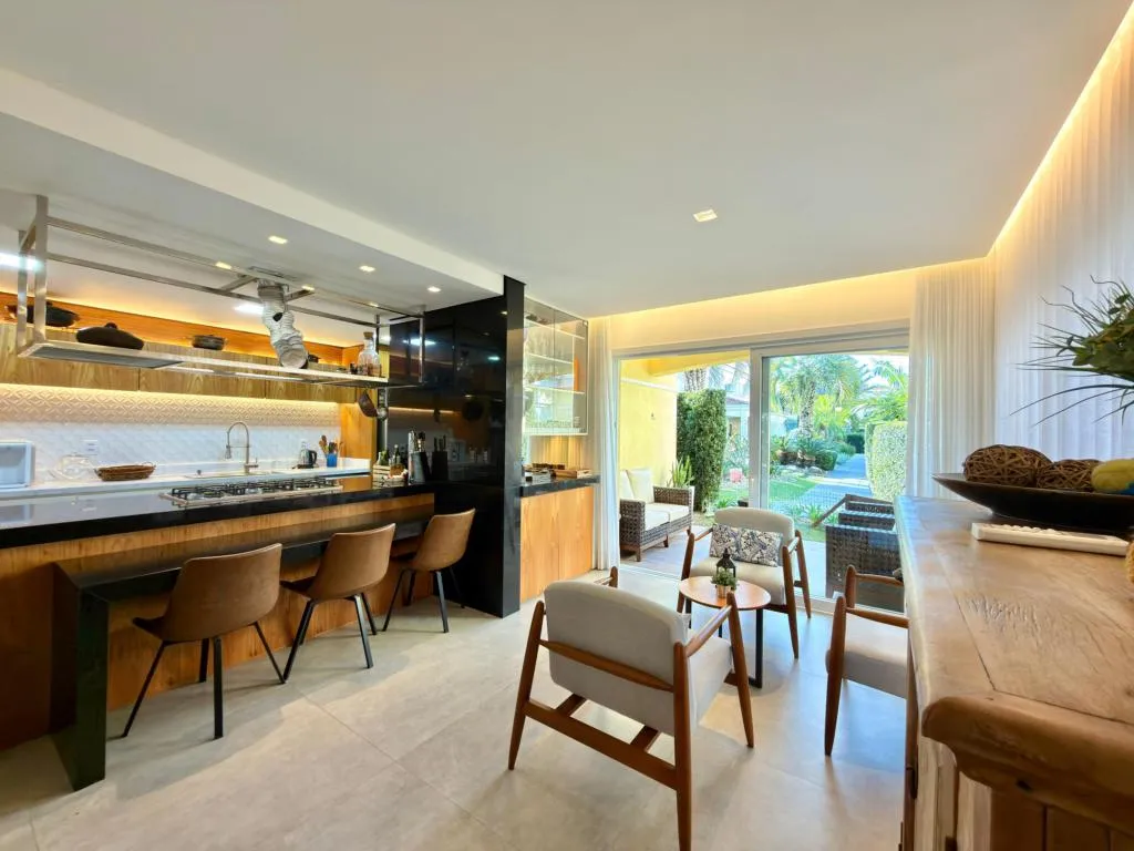 Imagem Casa em Condominio 4 Dormitórios - Bairro Marina
