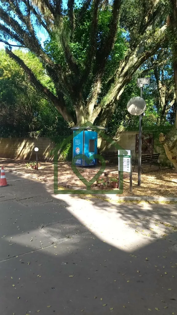 Imagem Ótima oportunidade para adquirir um apartamento em Santa Fé, Porto Alegre. Localizado na Rua Joao ...